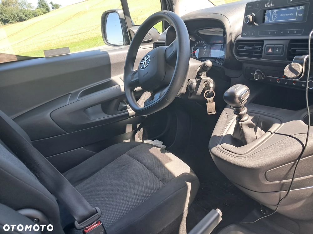 Toyota proace city - 15