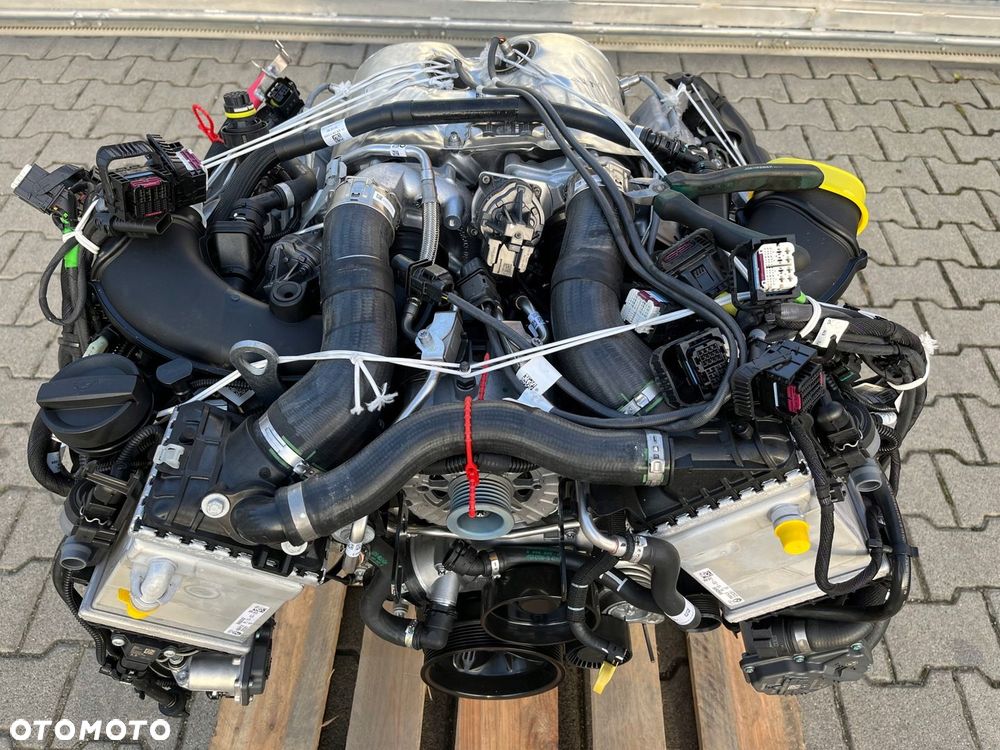 BMW SILNIK X5 X6 X7 G05 G06 G07 G30 M550 M850 750 M50 iX N63B44D 530km N63B - 1