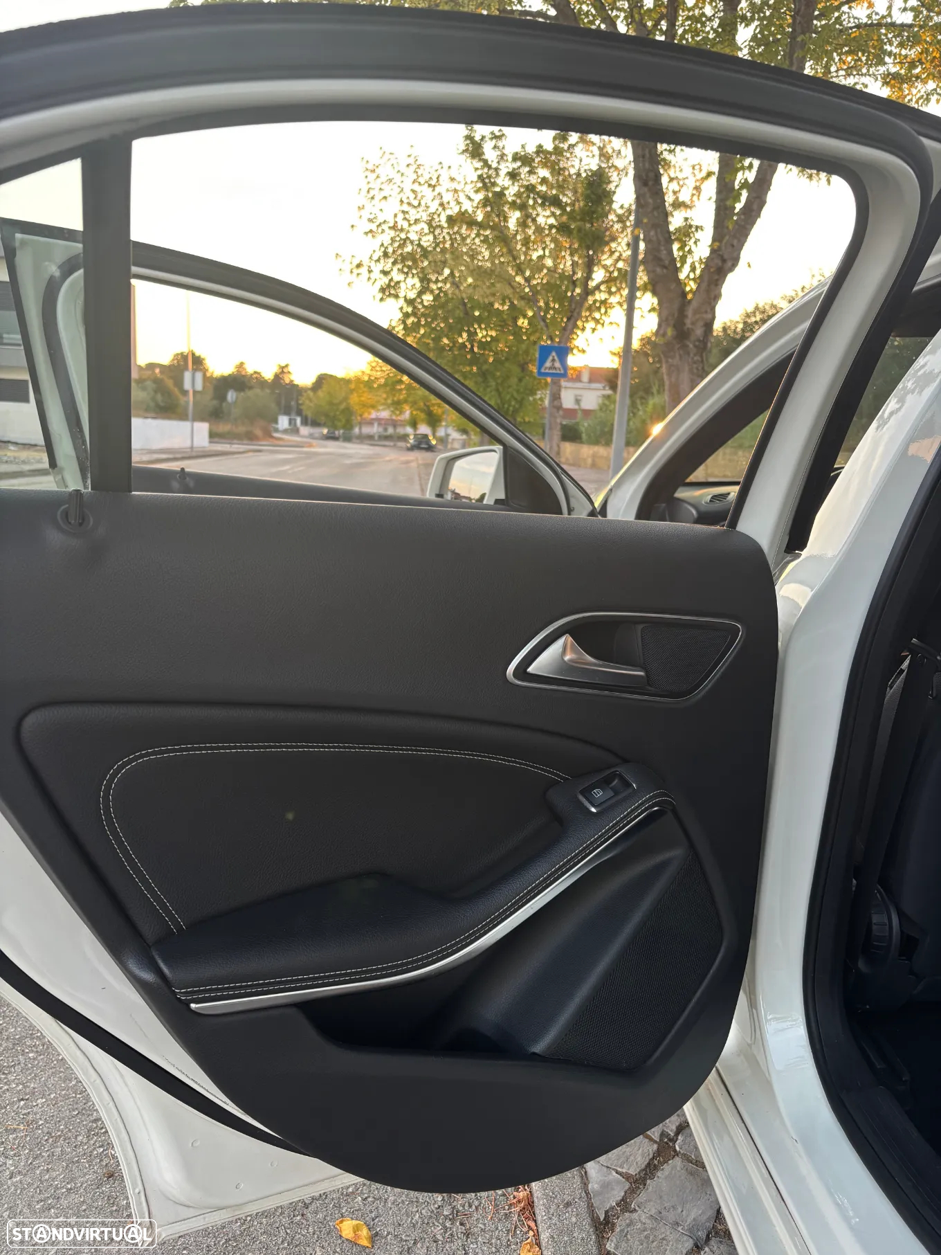 Mercedes-Benz A 160 CDi BE Urban - 24