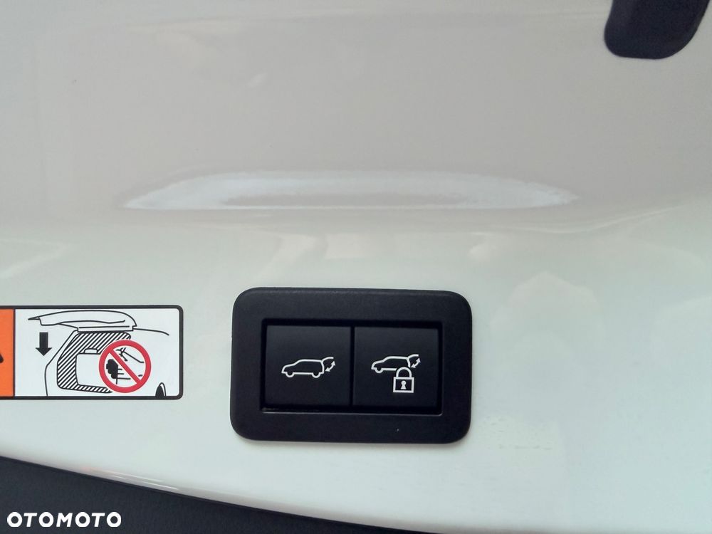 Toyota C-HR 2.0 Hybrid Dynamic Force Executive - 25