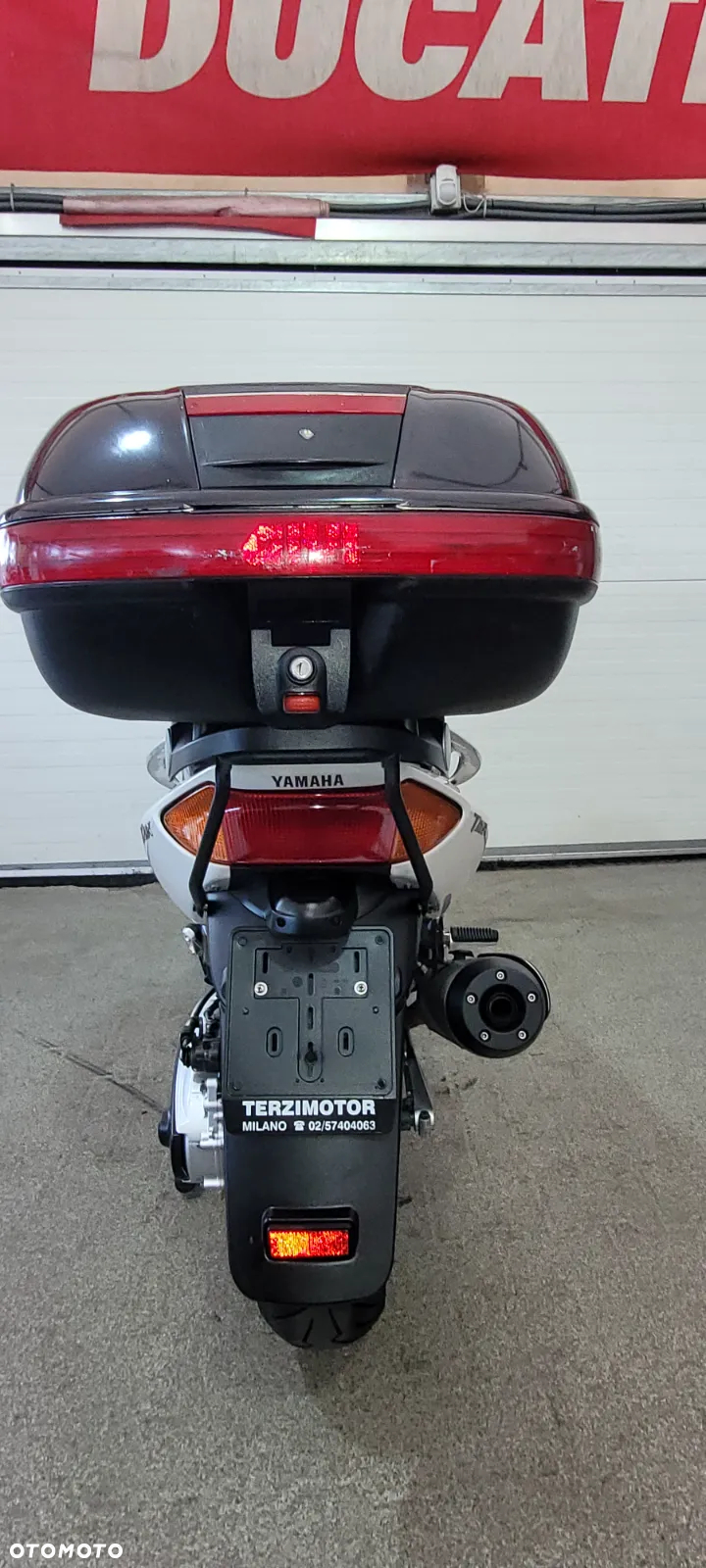 Yamaha Tmax - 19
