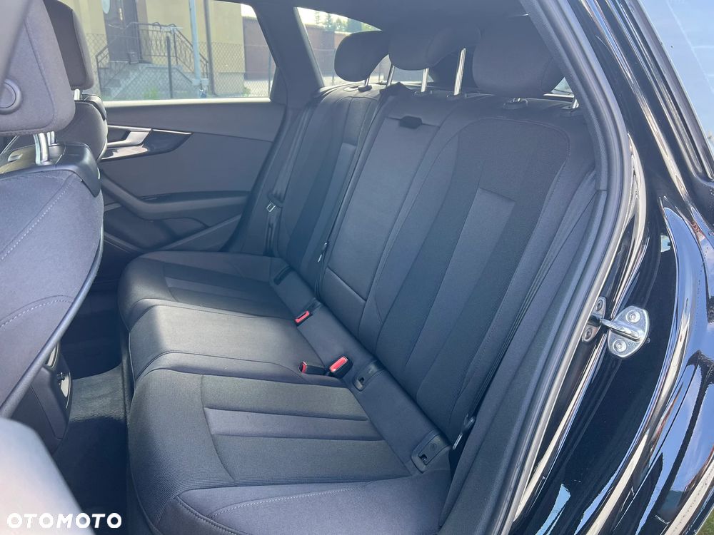 Audi A4 Avant 40 TDI S tronic sport - 16