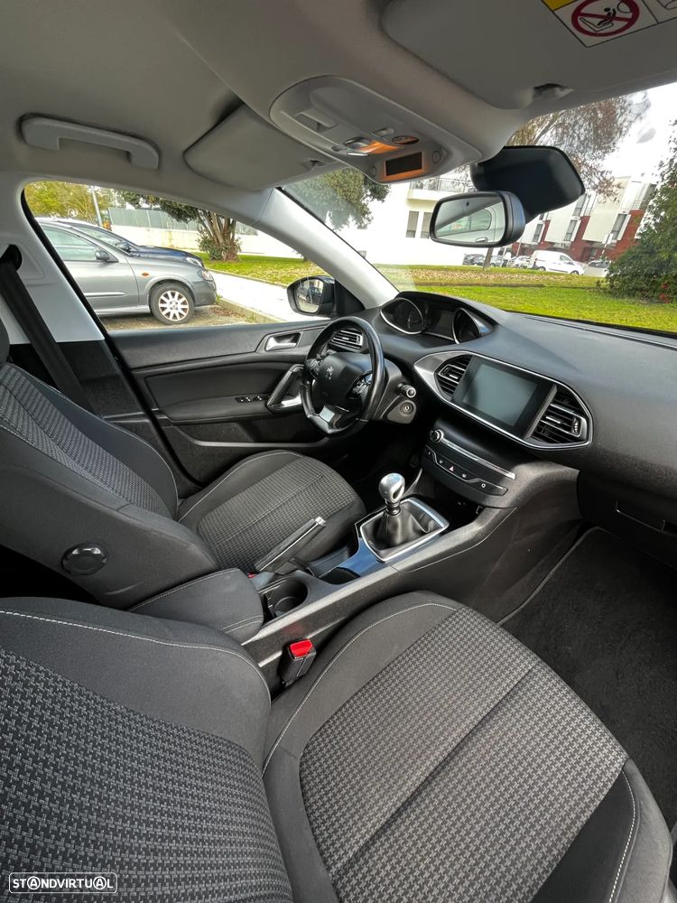 Peugeot 308 SW 1.5 BlueHDi Active - 16