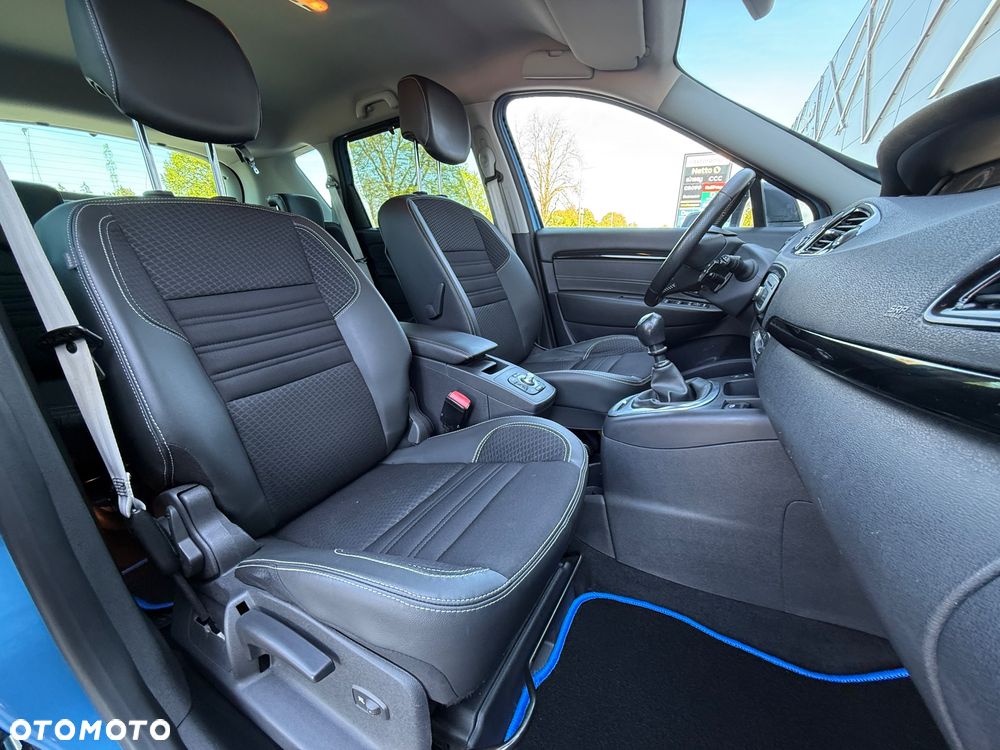 Renault Scenic 1.6 dCi Energy Bose - 30