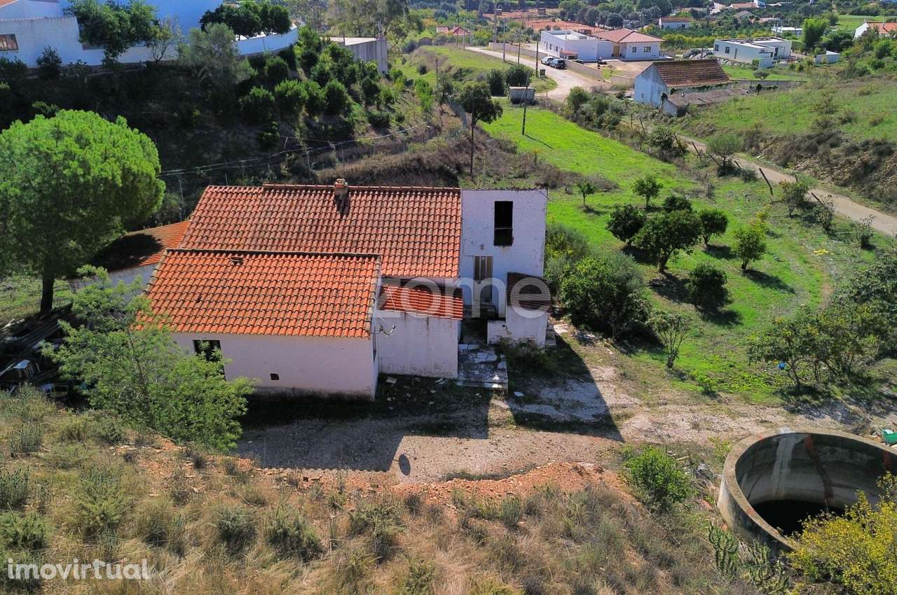 Moradia Familiar para Remodelação com Terreno - Grande imagem: 5/32