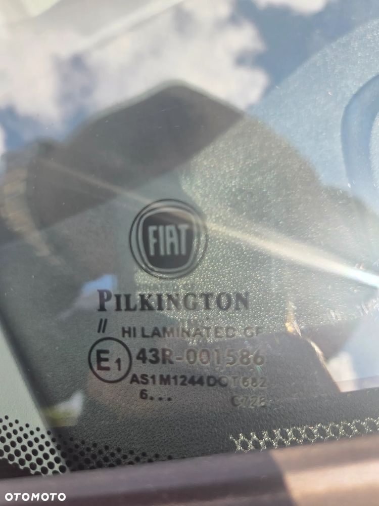 Fiat Punto Evo 1.2 8V Lounge - 21
