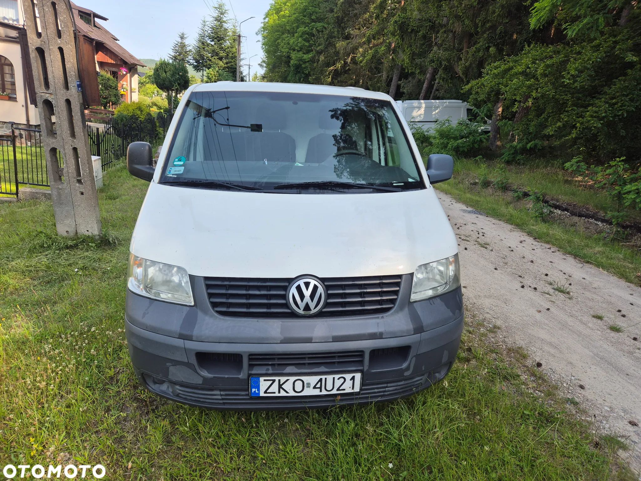 Volkswagen Transporter - 1