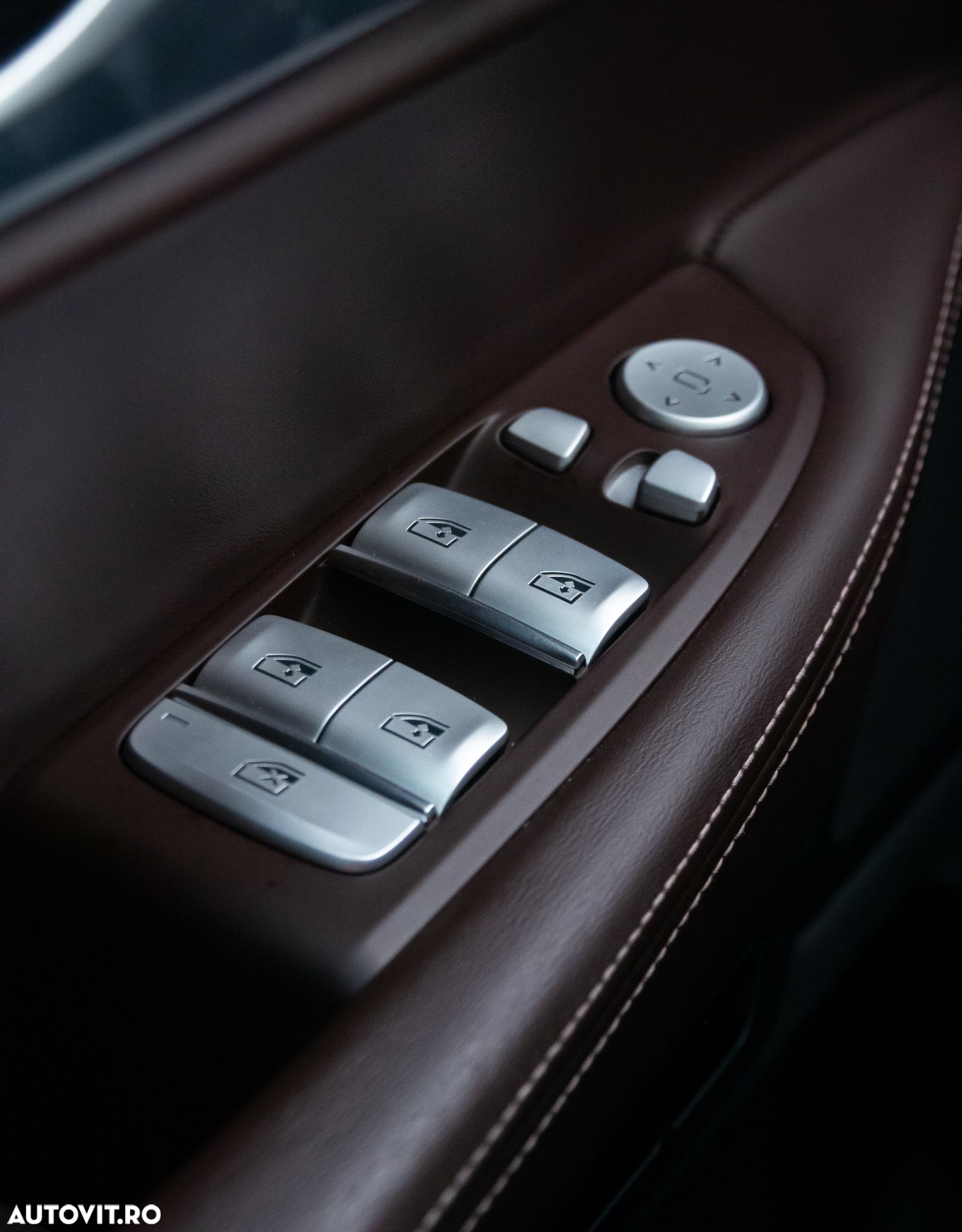 BMW Seria 7 730d xDrive - 28