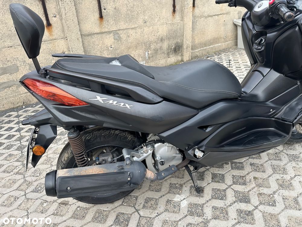Yamaha X-max - 3
