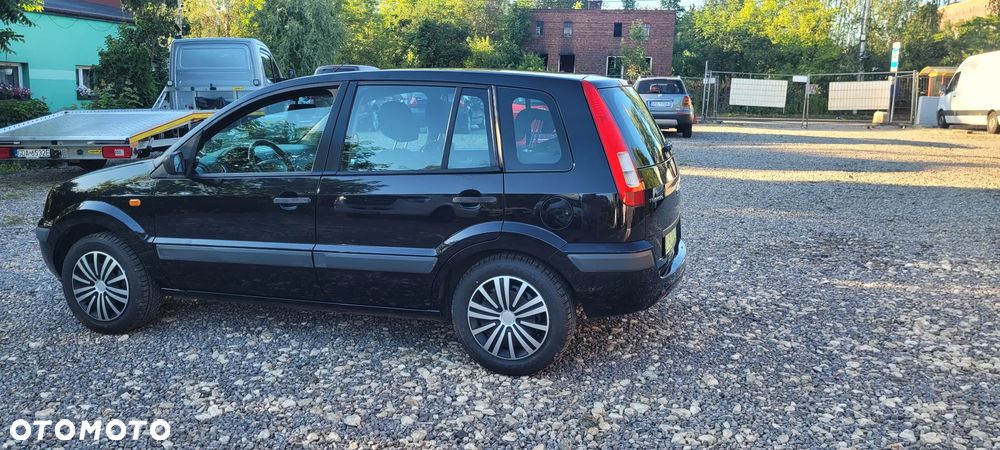 Ford Fusion 1.4 Fun - 8