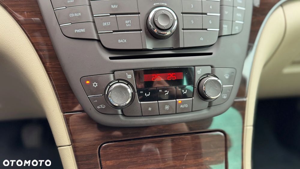 Opel Insignia 2.0 CDTI Elegance - 26