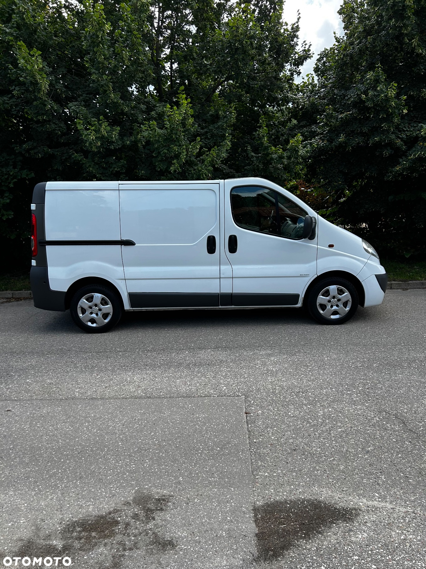 Opel Vivaro - 2