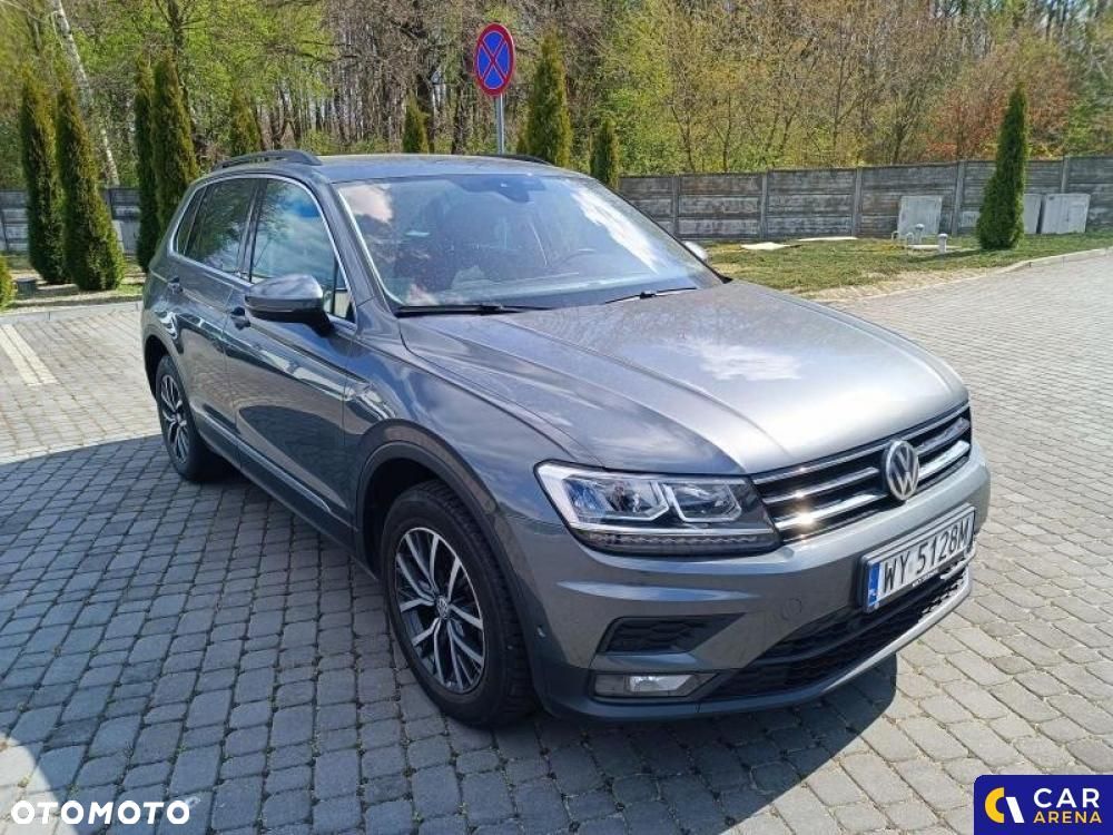 Volkswagen Tiguan - 1