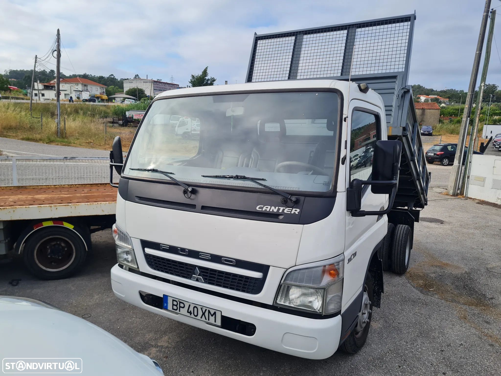 Mitsubishi Canter Fuso 3C13 Tribasculante - 1