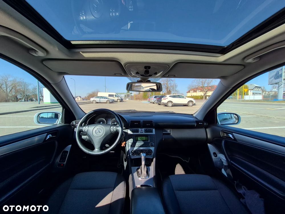 Mercedes-Benz Klasa C 180 Kompressor Automatik Elegance Sport Edition - 14