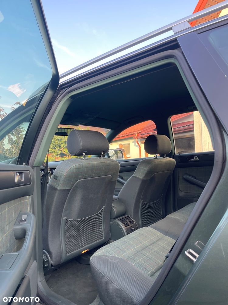 Audi A6 Allroad Quattro 2.5 TDI - 10