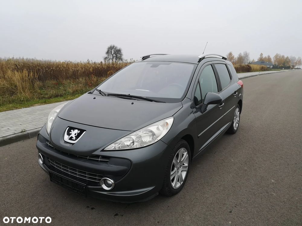 Peugeot 207 - 21