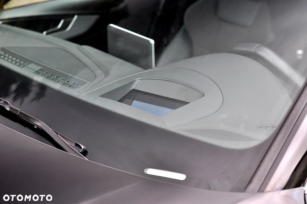 Audi A4 Avant 40 TDI quattro S tronic S line - 10