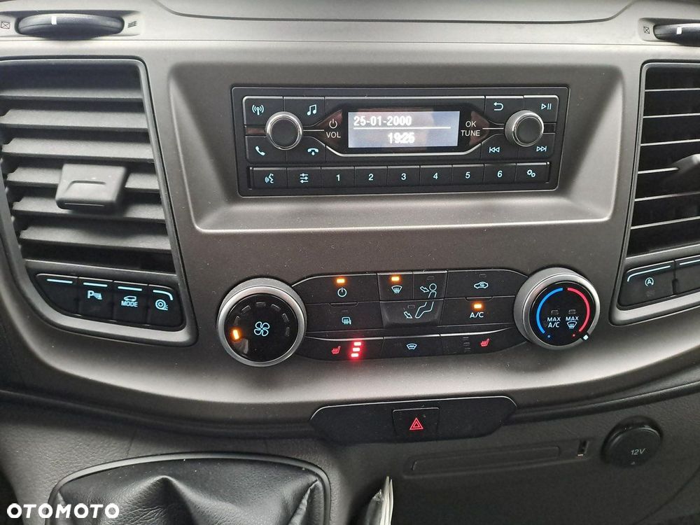 Ford Transit Custom - 22