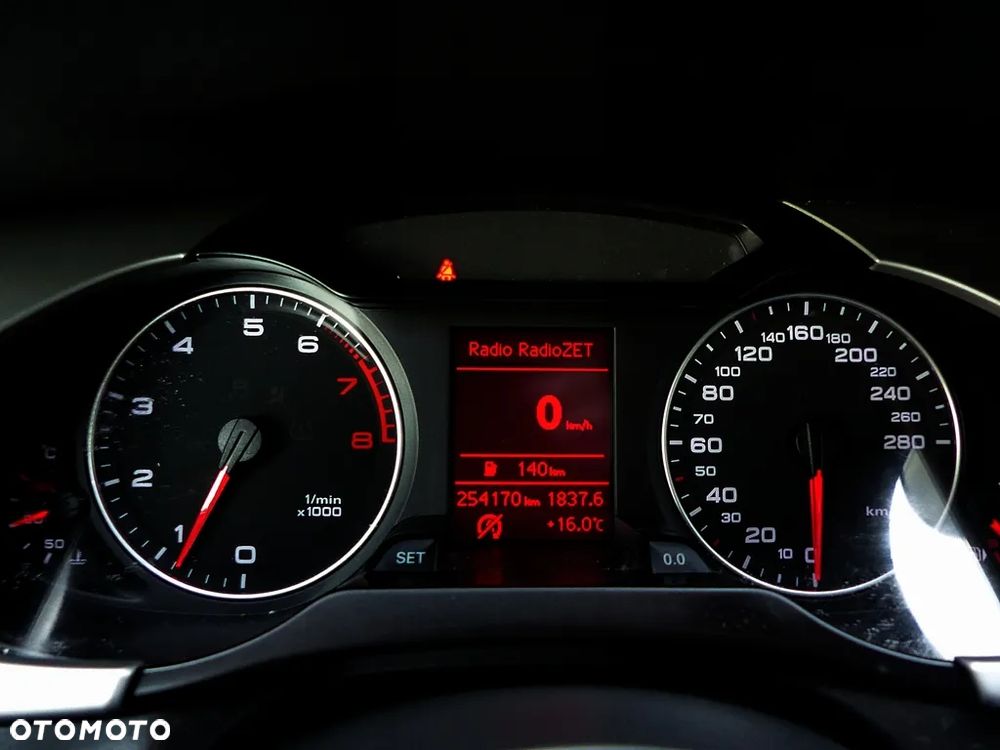 Audi A4 Avant 2.0 TFSI Ambition - 30