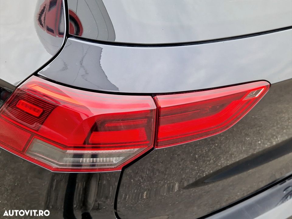 Volkswagen Golf 2.0 TDI SCR DSG Life - 10