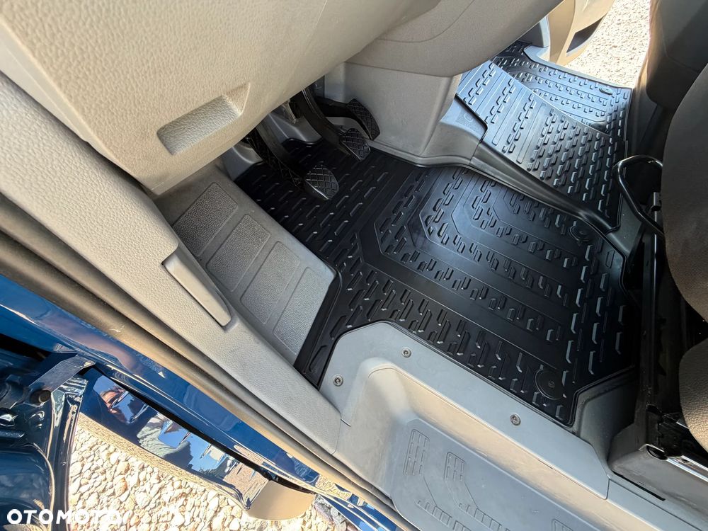 Volkswagen CRAFTER L2H1 2022r WZMOCNIONY VAN 3 osobowy MOCNY Silnik 2.0TDI 140KM Euro6 Duża ładowność 1309kg! DMC:3.5t, Homologacja VAT-1 Zabudowa paki, Bogate wyposażenie! NOWE OPONY 100% Bezwypadkowy! - 38