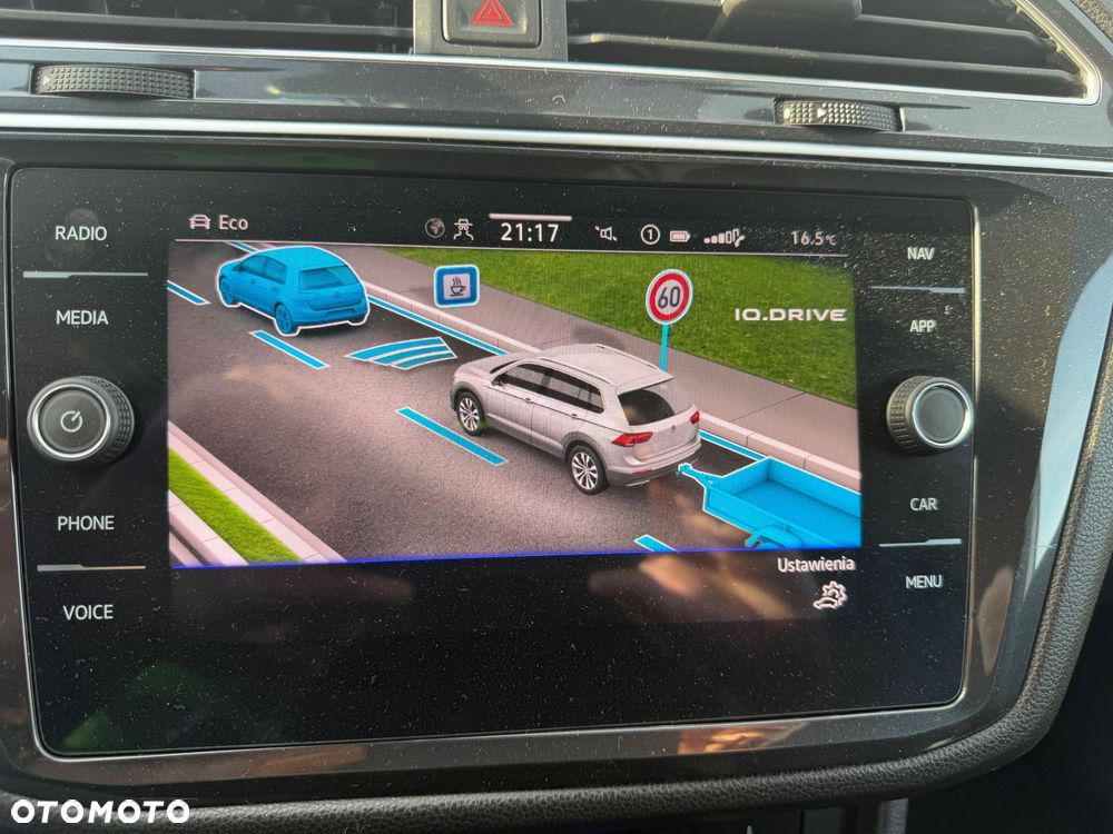 Volkswagen Tiguan Allspace - 36