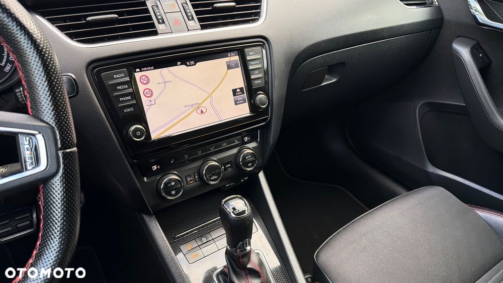 Skoda Octavia - 16