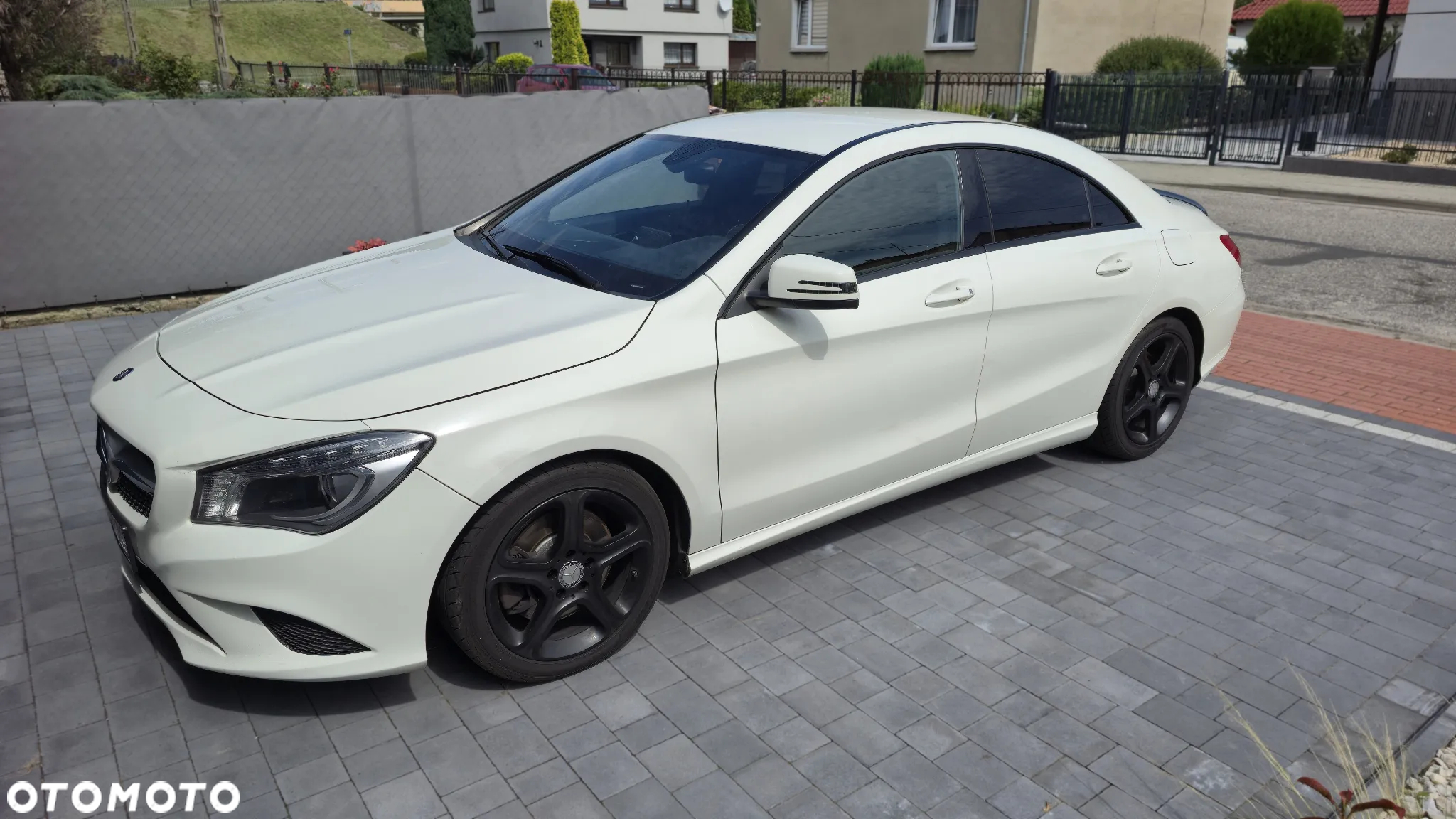 Mercedes-Benz CLA 250 7G-DCT - 2