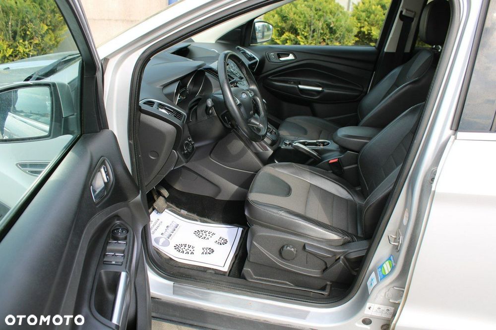 Ford Kuga - 21