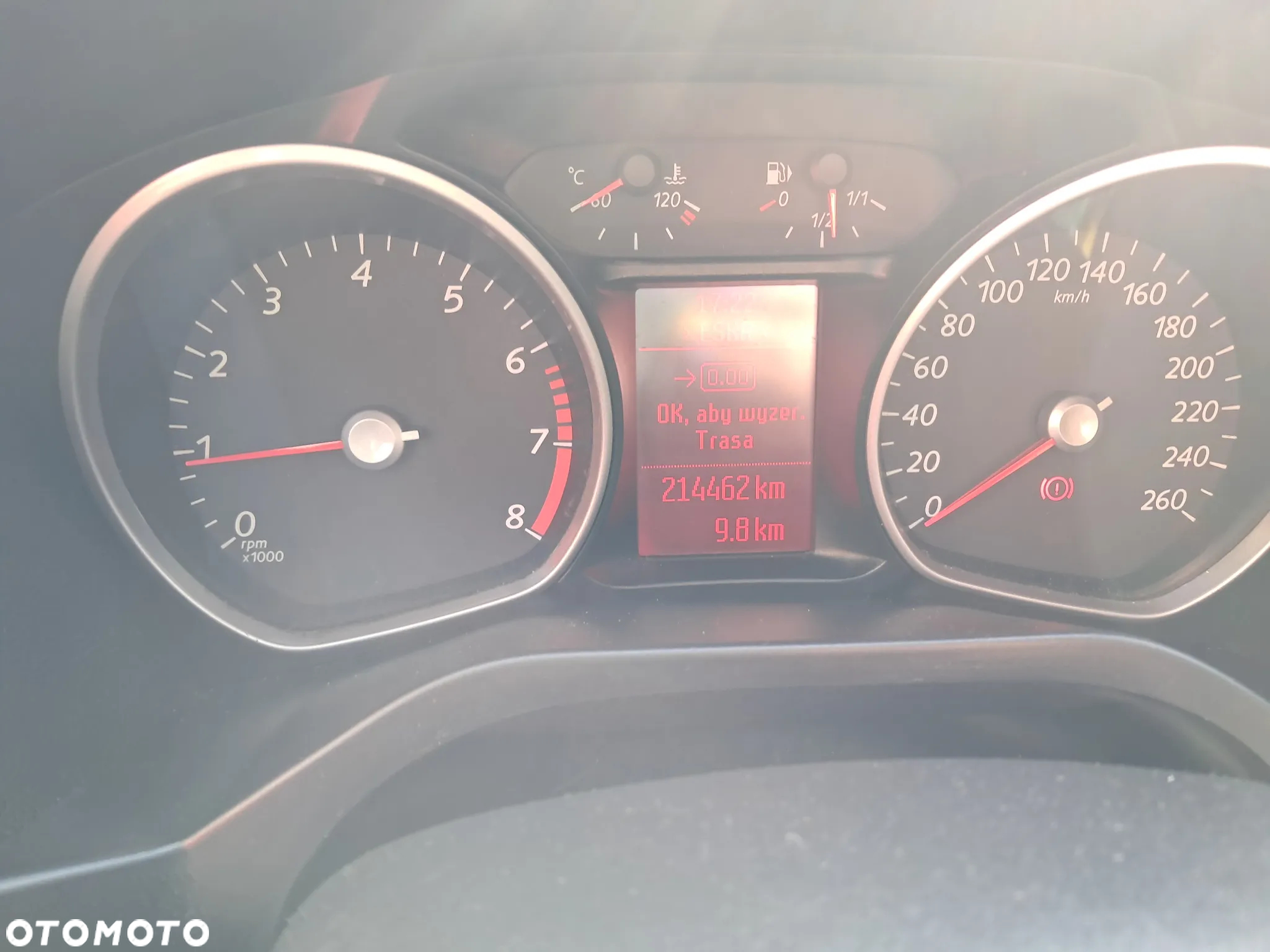 Ford S-Max - 12