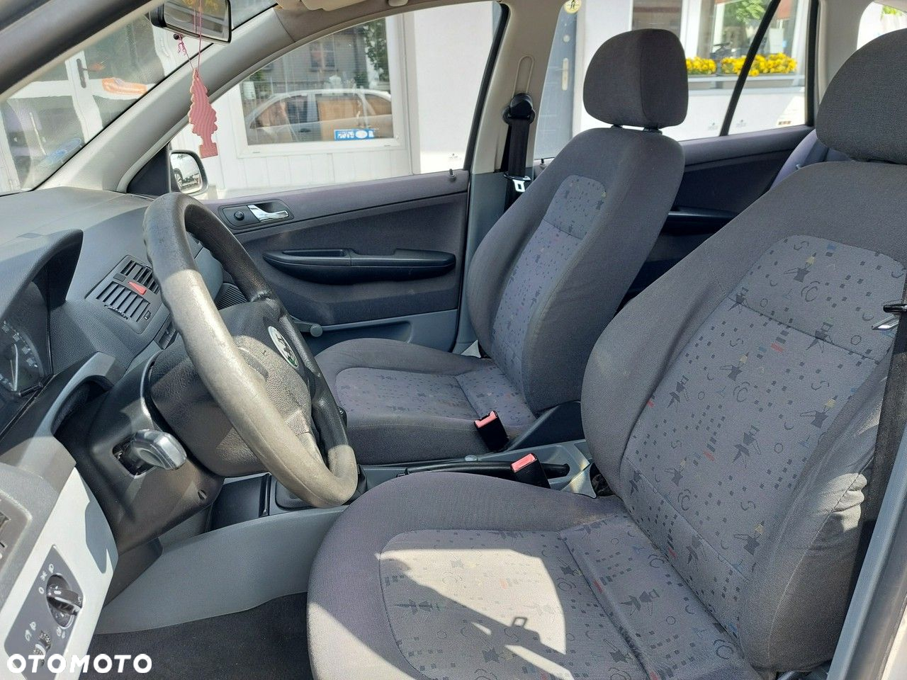 Skoda Fabia - 11