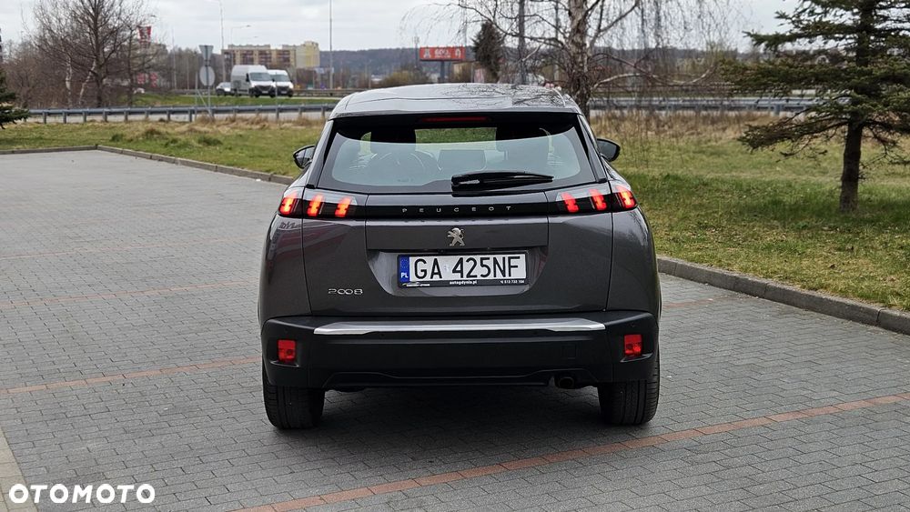Peugeot 2008 Benzin 100 Style - 17