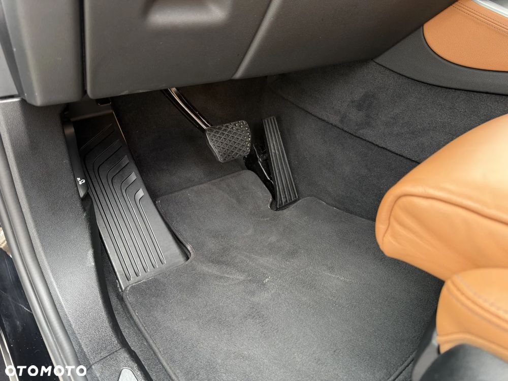 BMW X5 xDrive40i - 13