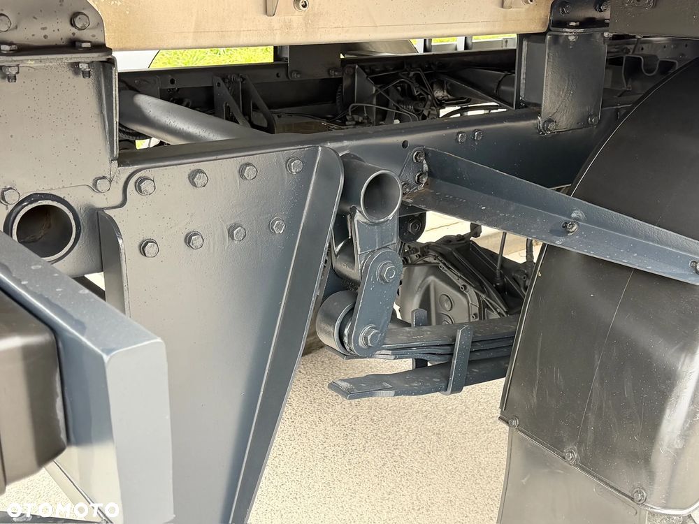Iveco DAILY 55S17DW  4X4 SALON PL  1 WŁAŚCICIEL 100% BEZWYPADKOWE DOKA  7-OS - 36