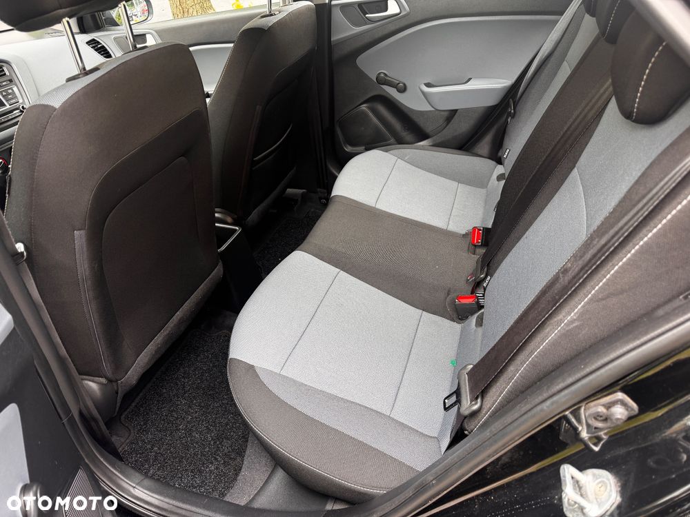 Hyundai i20 1.2 BlueDrive Classic + - 14