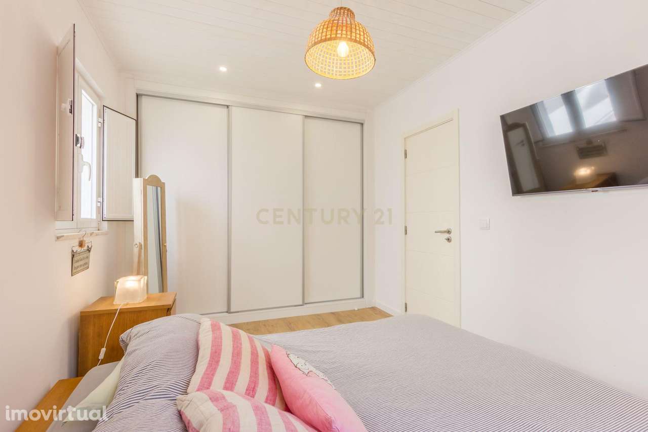Moradia T3 no Centro da Costa de Caparica - Grande imagem: 2/27