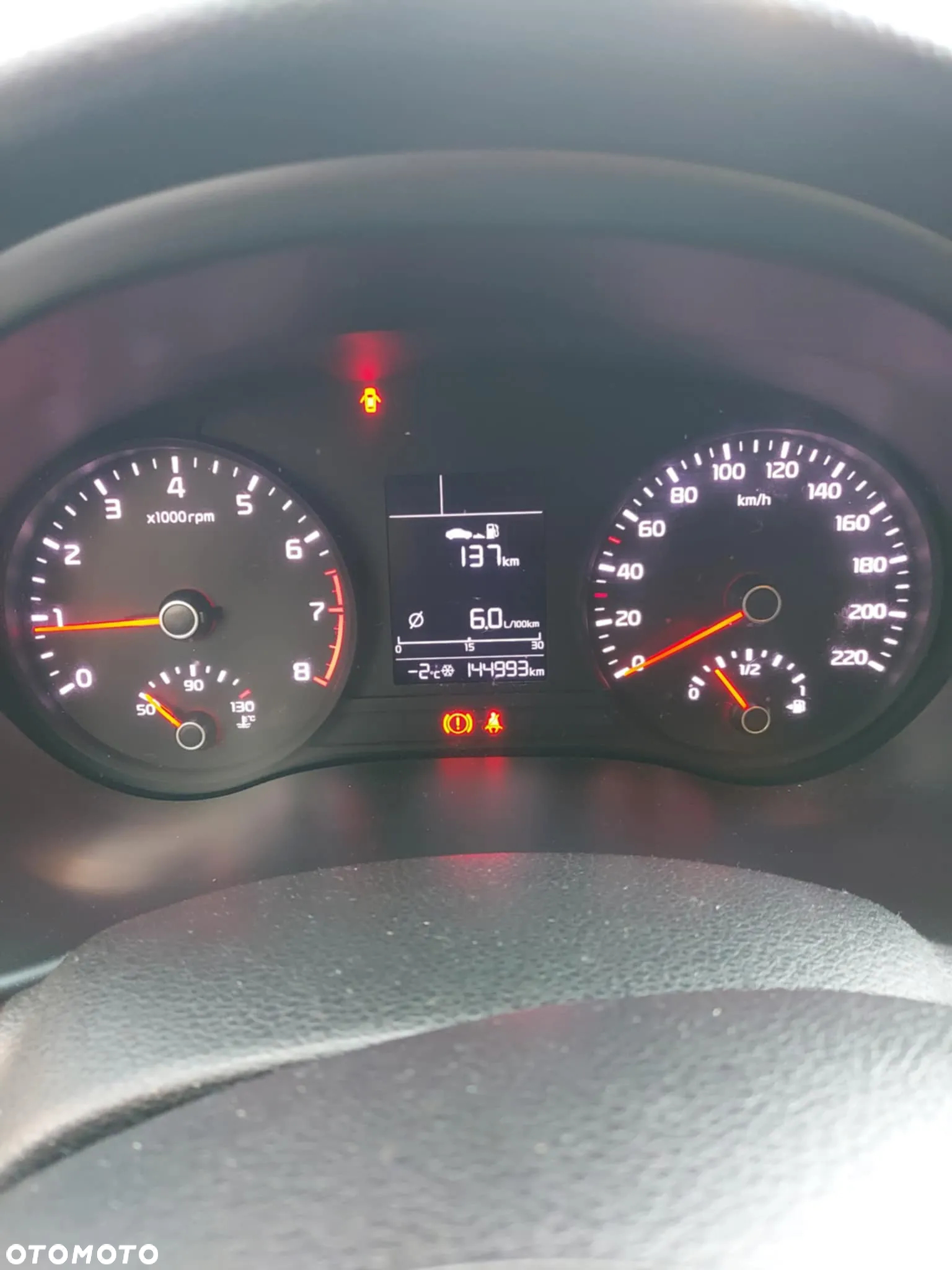 Kia Rio 1.2 L - 22