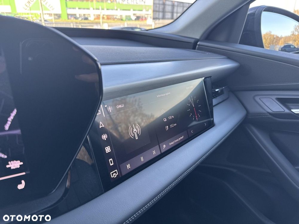 Audi Q6 e-tron - 34
