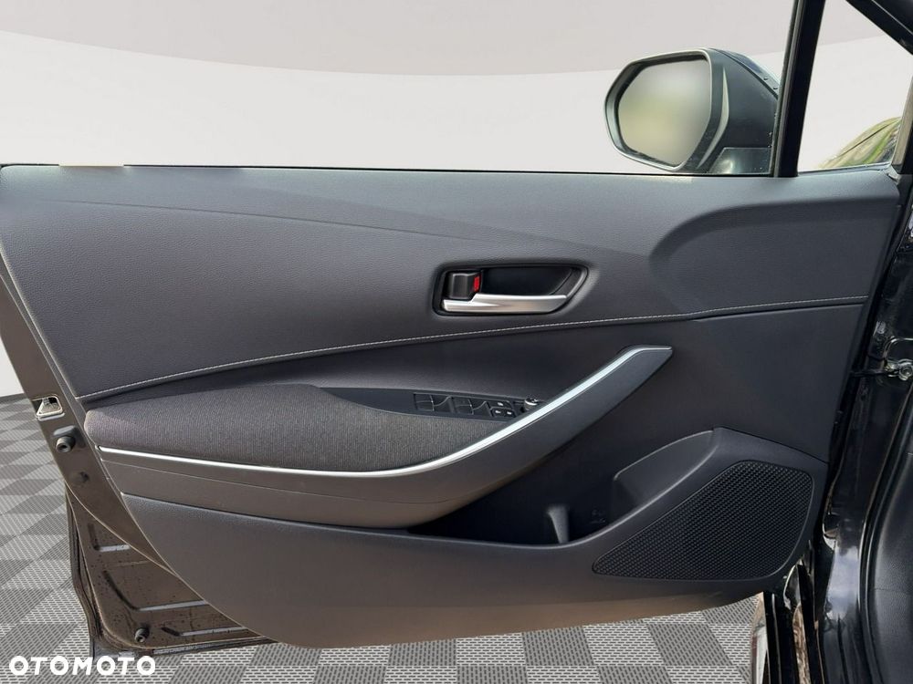 Toyota Corolla - 11