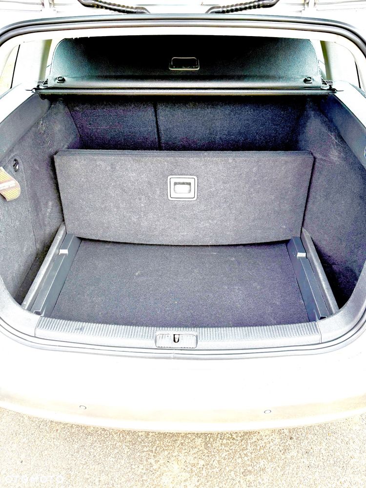 Volkswagen Golf VI 1.6 TDI Trendline DSG - 5