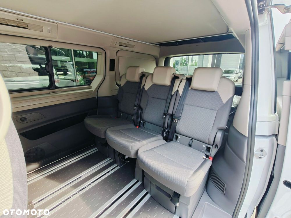 Volkswagen California - 34