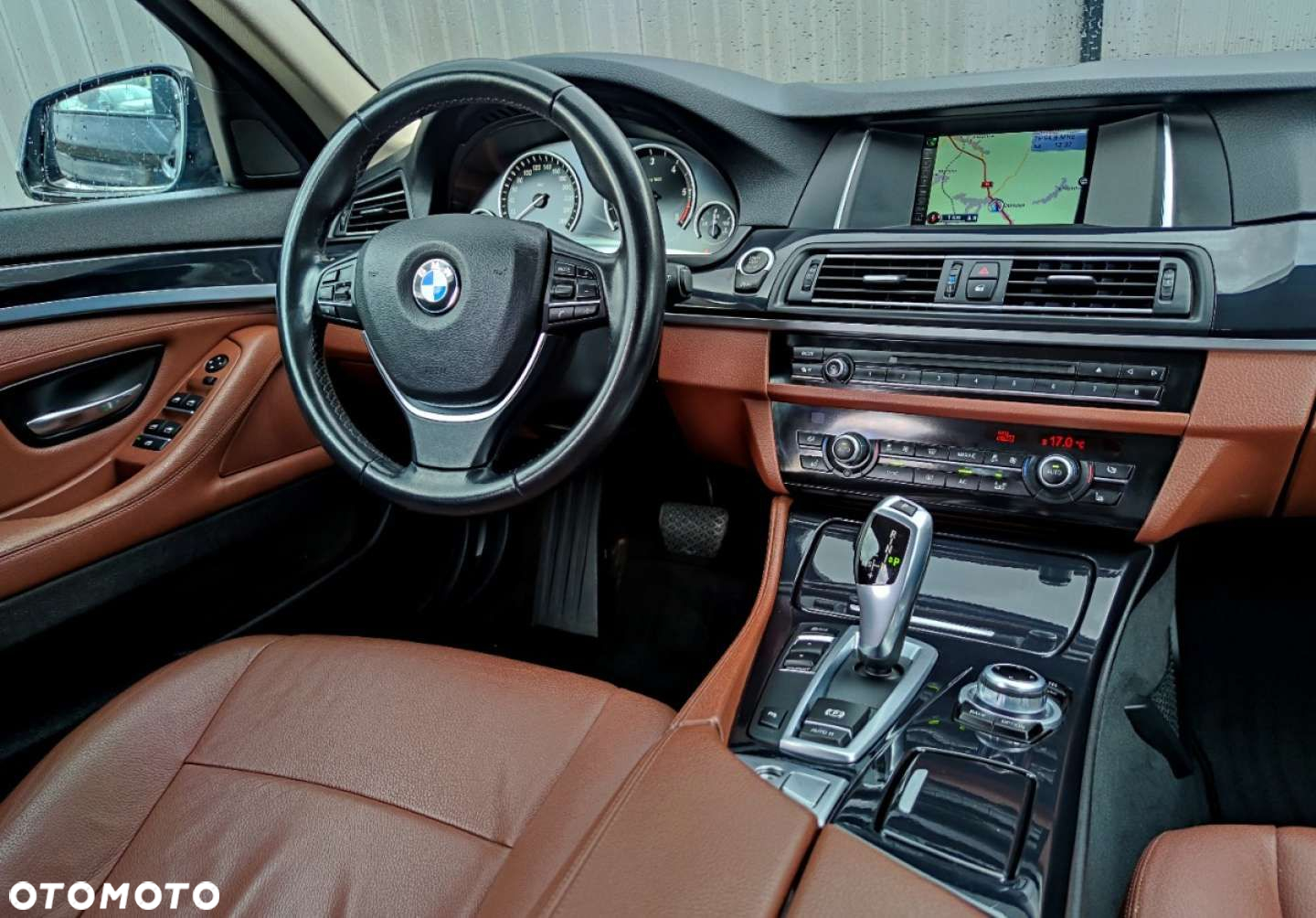 BMW Seria 5 520d Touring Sport Line - 27