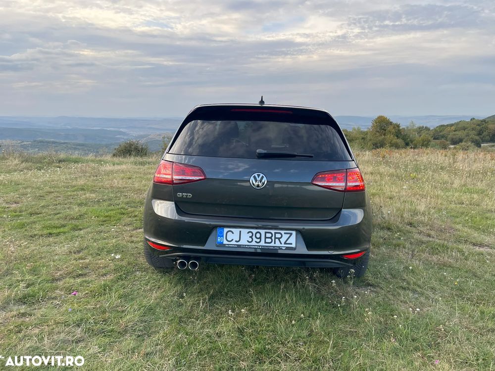 Volkswagen Golf 2.0 TDI DPF BMT DSG GTD - 7