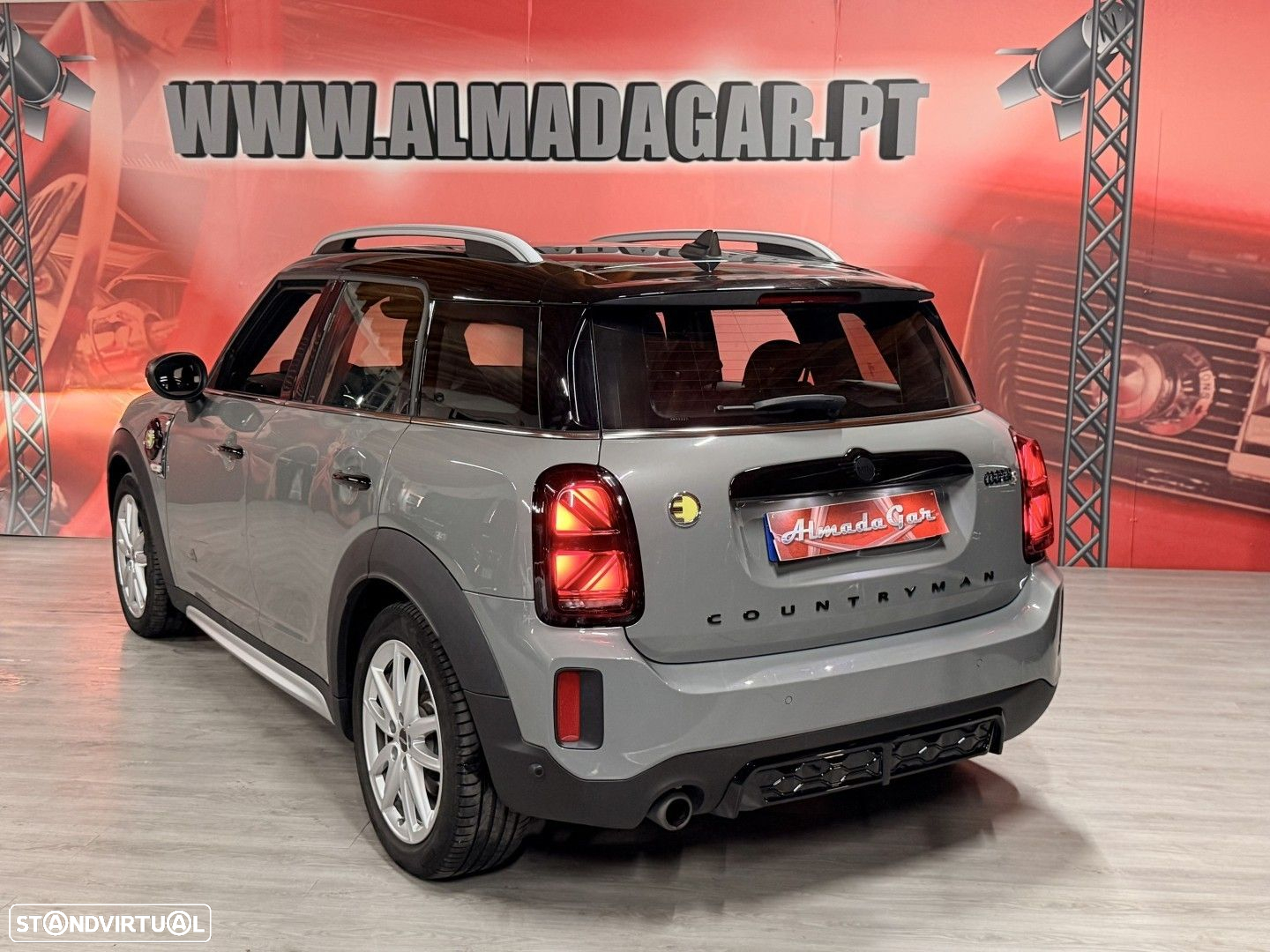 MINI Countryman Cooper SE Premium P. JCW Auto - 3