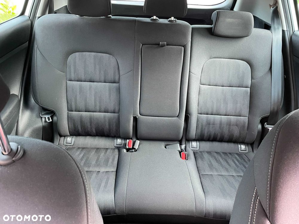 Kia Sportage - 8