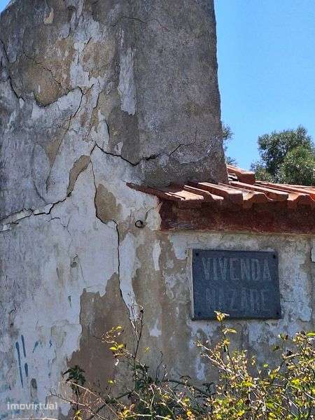 Terreno com Ruína e Projeto: Vista Serra de Sintra (Sacotes) - Grande imagem: 3/11