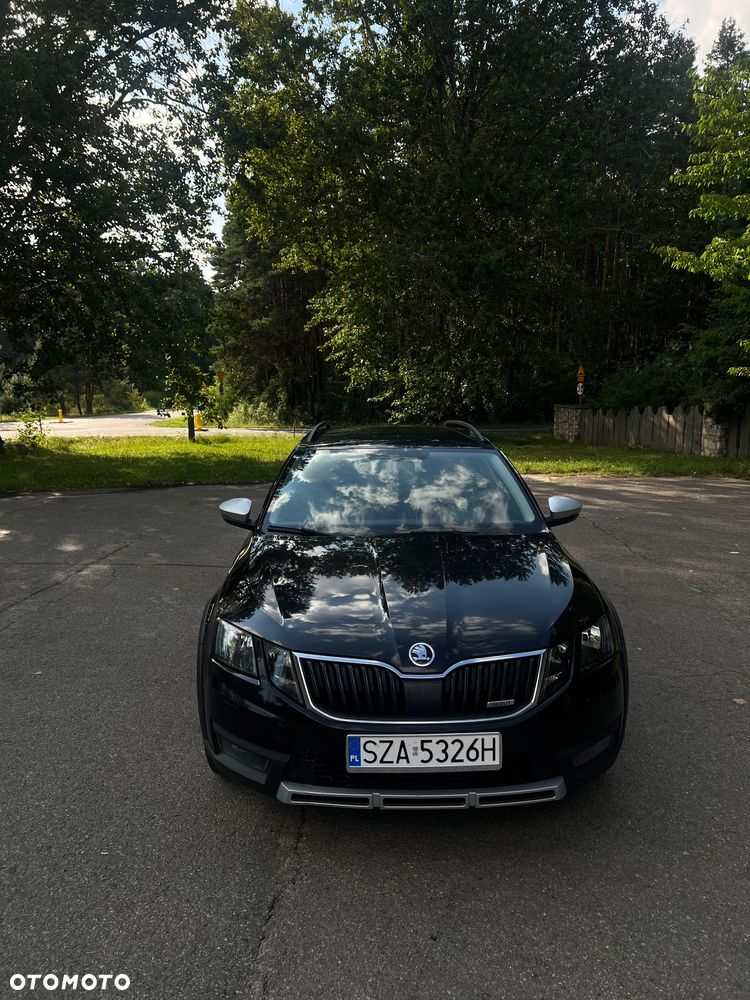 Skoda Octavia 2.0 TDI 4x4 DSG Scout - 3