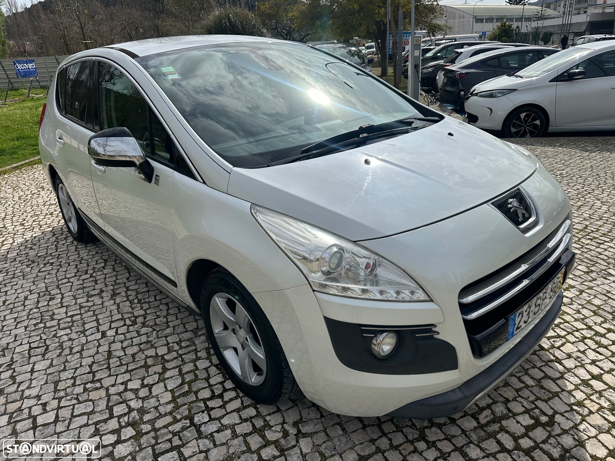 Peugeot 3008 2.0 HDi Hybrid4 99g - 7
