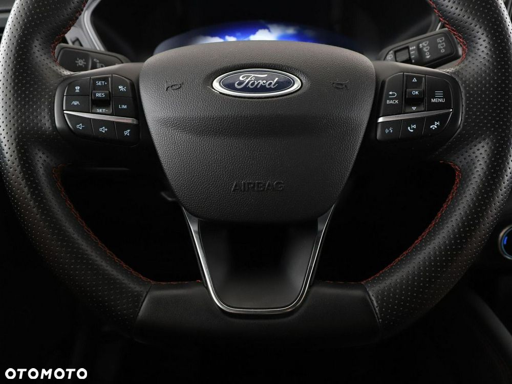 Ford Kuga - 22